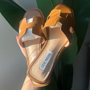 Steve Madden Leather Sandals